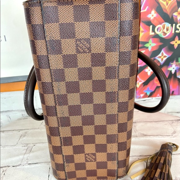 Louis Vuitton Damier Ebene Triana handbag crossbody with free strap and tassel - Picture 7 of 16
